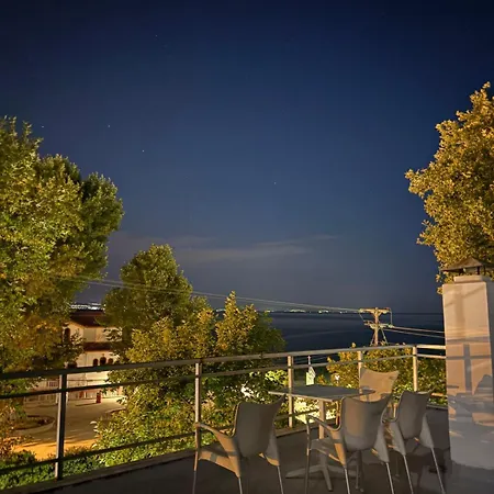 Le Blue Seaview Apartment Platamonas